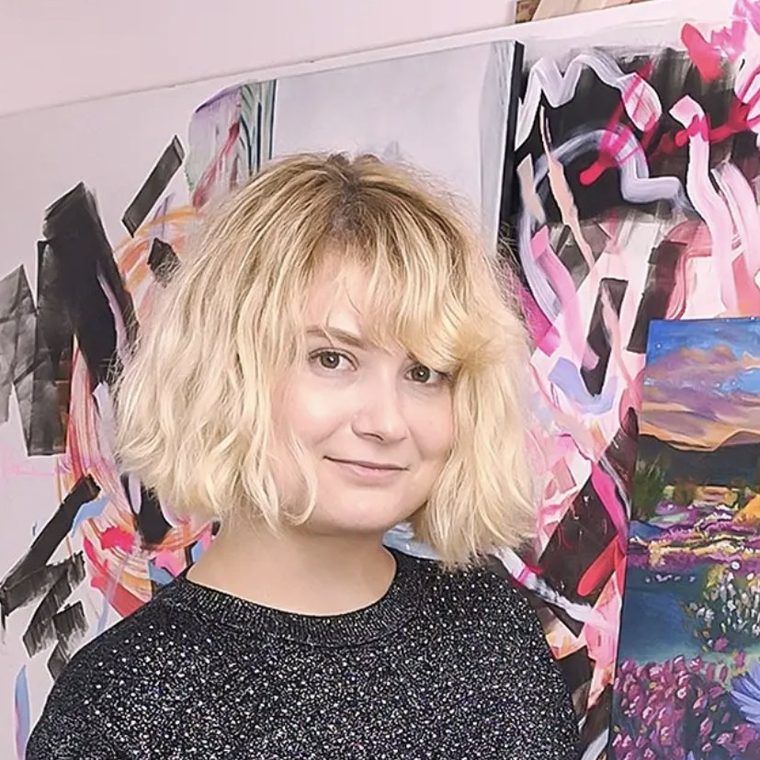 Elmira Solo, a working-artist coach